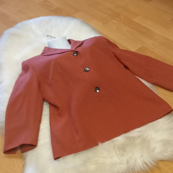 VTG- Le Suit Essentials Rust Blazer - Picture 10 of 11